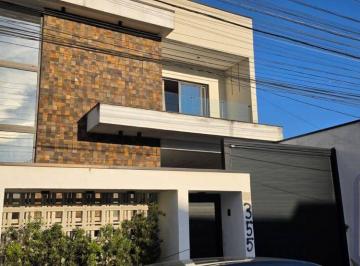Casa · 210m² · 2 Quartos · 2 Vagas · Casa no Cidade Nova