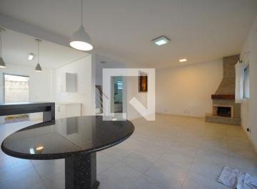 Casa · 110m² · 2 Quartos · 2 Vagas · Casa para Aluguel - Rio Tavares, 2 Quartos, 110 m² - Florianópolis