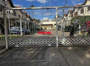 Casa · 100m² · 3 Quartos · 3 Vagas · BELO E ACONCHEGANTE SOBRADO EM VILLAGE COM 3 DORMITÓRIOS E UMA SUITE - JARDIM AQUARIUS -| SÃO JOSE D