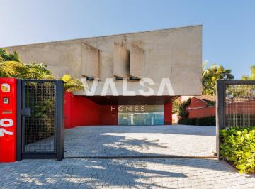 1 · Casa modernista com 564.7 m², 4 quartos sendo 2 suítes à venda no bairro Jardim Schaffer.
