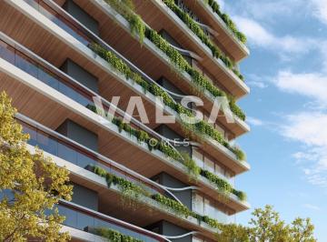 1 · Apartamento com 164.75 m², 3 quartos sendo 3 suítes à venda no bairro Mercês.