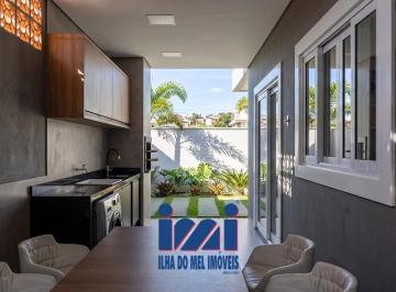 Casa · 80m² · 3 Quartos · 2 Vagas · Piscina, suite , vaga 02 garagens !!