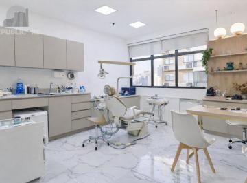 Comercial · 38m² · 2 Quartos · 1 Vaga · Sala Comercial com 4 Ambientes e Garagem | 38m² | Rua 24 de Outubro