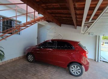 Casa · 132m² · 3 Quartos · SOBRADO 3 QUARTOS - Botucatu