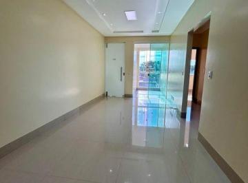 img0 · Apartamento com 3 Quarto(s) e 2 banheiro(s) para Alugar, 90 m² por R$ 2600 / Mês