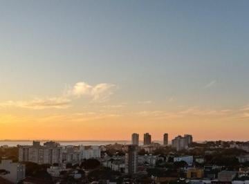 Apartamento · 58m² · 2 Quartos · Apartamento à venda - em Cavalhada
