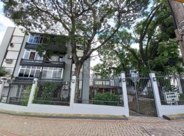 Apartamento · 30m² · Apartamento à venda - em Petrópolis