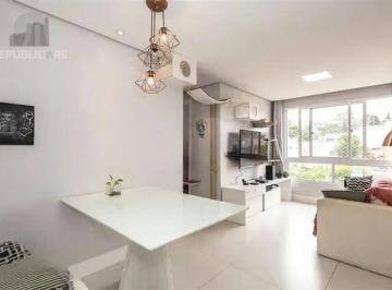 Apartamento · 56m² · 2 Quartos · 1 Vaga · Apartamento 2 dormitórios, 1 suíte, 1 vaga e churrasqueira na Bento Gonçalves.