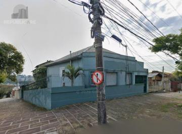 Casa · 220m² · 4 Quartos · 4 Vagas · Casa no bairro Santo Antônio em terreno com 280m² de 4 dormitórios e 4 vagas