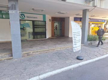 Comercial · 43m² · 1 Quarto · Sala coml. 42,61m2 c/divisórias, Rua Mostardeiro, Independência,R$190 mil