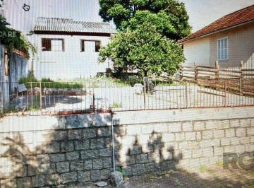 Terreno · 330m² · Terreno medindo 10,00 x 33,00 no bairro Vila Ipiranga em Porto Alegre.