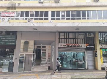 Comercial · 124m² · 5 Quartos · Excelente conjunto/sala c/123, 68 m2 privativo ,02 banheiro, 01 copa. Rua Andrad