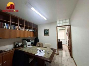 Apartamento · 35m² · 2 Quartos · Sala / Apartamento no Centro com 35m²