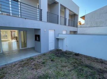 Casa · 160m² · 3 Quartos · 3 Vagas · Sobrado Novo com Suíte e Churrasqueira no Jardim Planalto