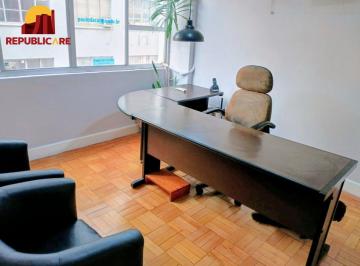 Comercial · 28m² · 2 Quartos · Sala na Av. Vigário José Inácio