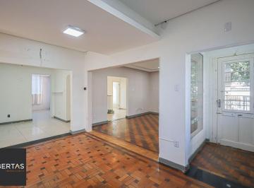 Casa · 312m² · 3 Quartos · 6 Vagas · Casa a venda no bairro Petrópolis
