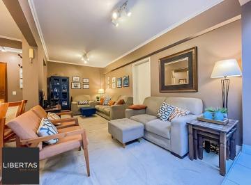 Apartamento · 136m² · 3 Quartos · 1 Vaga · Apartamento Garden de dormitórios no Bairro Floresta Porto Alegre.