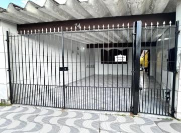 Casa · 71m² · 1 Quarto · 2 Vagas · Casa com 71 m² de área total na Vila Caiçara, Praia Grande.