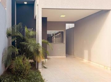 Casa · 90m² · 3 Quartos · 2 Vagas · Cozinha completa!
