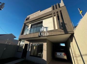 Casa · 155m² · 3 Quartos · 1 Vaga · Sobrado com terraço no Hauer, Curitiba/PR