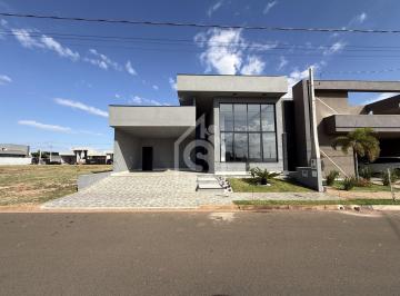 Casa · 160m² · 3 Quartos · 2 Vagas · Condominio Setlife 2 - Casa 3 quartos 2 suítes + master com piscina e churrasqueira — Fino Acabament