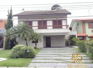 Casa · 236m² · 3 Quartos · 2 Vagas · Residencial Morada da Flores - Casa para Locação em Aldeia da Serra | 3 Suítes | Piscina | Churrasqu