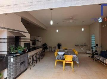 57c6c7a678929840a491102e379eafbfef7d0dd2 · Sobrado com 5 dormitórios à venda, 425 m² por R$ 1.900.000,00 - Pinheirinho - Itajubá/MG