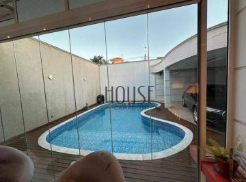 115b8f0e7515619d45cd4d1213eb4b71197194f6 · Casa com 3 suítes à venda, 304 m² - totalmente mobiliada e decorada - Cond. Granja Deolinda - Soroca