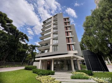 Apartamento · 212m² · 3 Quartos · 3 Vagas · COBERTURA DUPLEX COM TRÊS SUITES NO ECOVILLE!
