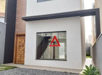 1f3854d5fb03865de5d1852bf86ca7d0a0849a50 · SOBRADO Á VENDA COM 3 QUARTOS, SENDO UMA SUÍTE NO CENTRO DE PIRANGUINHO-MG