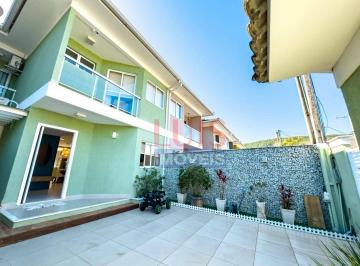 c62e7506d8184d3d8fdbfe8bd8fdc75ae1327a24 · Casa com 3 dormitórios à venda, 138 m² por R$ 1.250.000,00 - Itaipu - Niterói/RJ