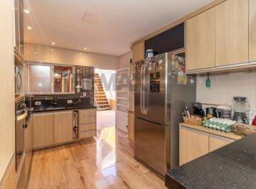 Casa · 150m² · 3 Quartos · 2 Vagas · Sobrado reformado e moderno com 3 quartos, suíte com varanda gigante, área gourmet completa, edícula