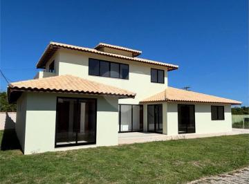 Casa · 162m² · 4 Quartos · 2 Vagas · Condomínio com 4 quartos à venda em Praia rasa - RJ