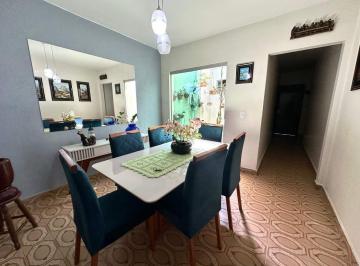 Casa · 240m² · 3 Quartos · 2 Vagas · Casa à venda, 3 quartos, 1 suíte, 2 vagas, Nova América - Piracicaba/SP