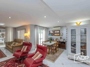 5e4a664070a3cd00570a26346125ddfff2c5af23 · Ótima casa - Tamboré IV