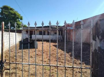 Casa · 250m² · 1 Quarto · 7 Vagas · Terreno a venda em Sao Pedro-sp