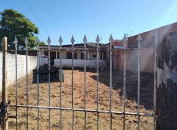 Casa · 250m² · 1 Quarto · 7 Vagas · Terreno a venda em Sao Pedro-sp