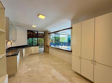a4eeff5c247099b02ad268fd9e08d71b50255387 · Casa com 3 Suites Reformada no Cond. Ville de Montagner