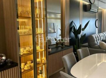 5e36fb38 · Apartamento, 3 dormitórios, 210 m², em Centro