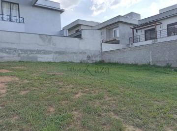 Terreno , Jacareí · Oportunidade Terreno em Condomínio Residencial Fogaça Bairro Jardim Panorama 250m².