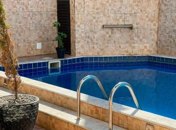 Casa de 7 quartos, Peruíbe · Sobrado Exclusivo a apenas 50 metros do mar em Peruíbe !