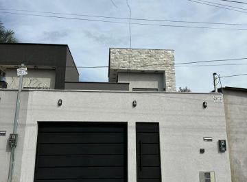 Casa de 3 quartos, Aparecida de Goiânia · Casa de 187 m² com 3 quartos à venda em Cidade Vera Cruz
