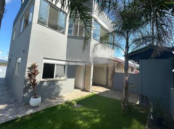 Casa · 156m² · 2 Quartos · 2 Vagas · Casa NOVA com espaço gourmet e móveis planejados à venda!