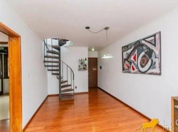 Apartamento · 129m² · 2 Quartos · 2 Vagas · Cobertura 2 dormitórios e terraço com churrasqueira para alugar no bairro Petrópolis - Porto Alegre/