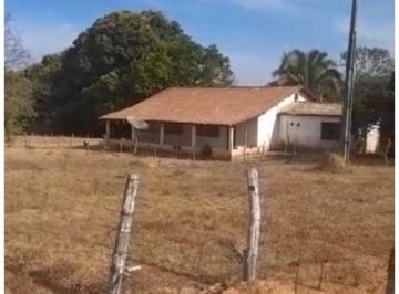 Rural de 3 quartos, Sao Joao Dalianca · FAZENDA SENDO DUPLA APTDAO EM SÃO JOÃO DA ALIANÇA( GOIÁS) 115 ALQUEIRES E 560 HECTARES! 98150-8787