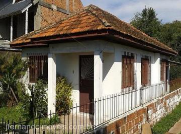 Casa · 10m² · 3 Quartos · 2 Vagas · Casa à venda - em Mathias Velho