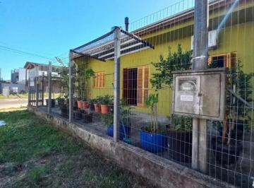 Casa · 3 Quartos · 3 Vagas · Excelente casa com piscina para venda