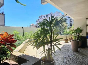 Apartamento de 2 quartos, Rio de Janeiro · Apartamento Silencioso em Copacabana | 2 Quartos (1 Reversível), 2 Vagas na Escritura, Vista Mar