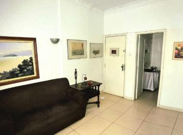 Apartamento de 2 quartos, Rio de Janeiro · Apartamento 2 Quartos (1 Suíte) com Vaga a Passos da Praia em Copacabana