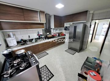 20260610205527876.jpg · Vendo casa na QNN 20. Composto de: 3 Quartos, 1 suíte, Lala e cozinha ampla, 2 carros